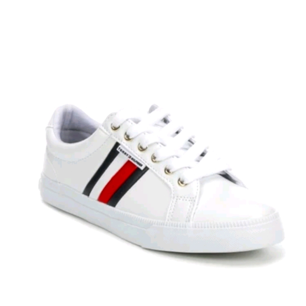 Tommy Hilfiger sneakers